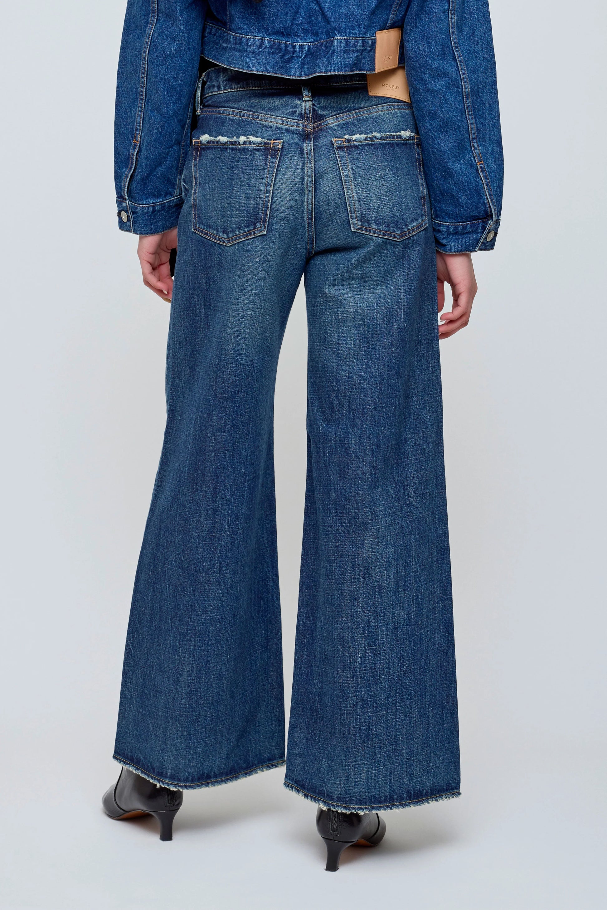 Moussy Mcdavid Straight Baggy Jean - Dark Blue