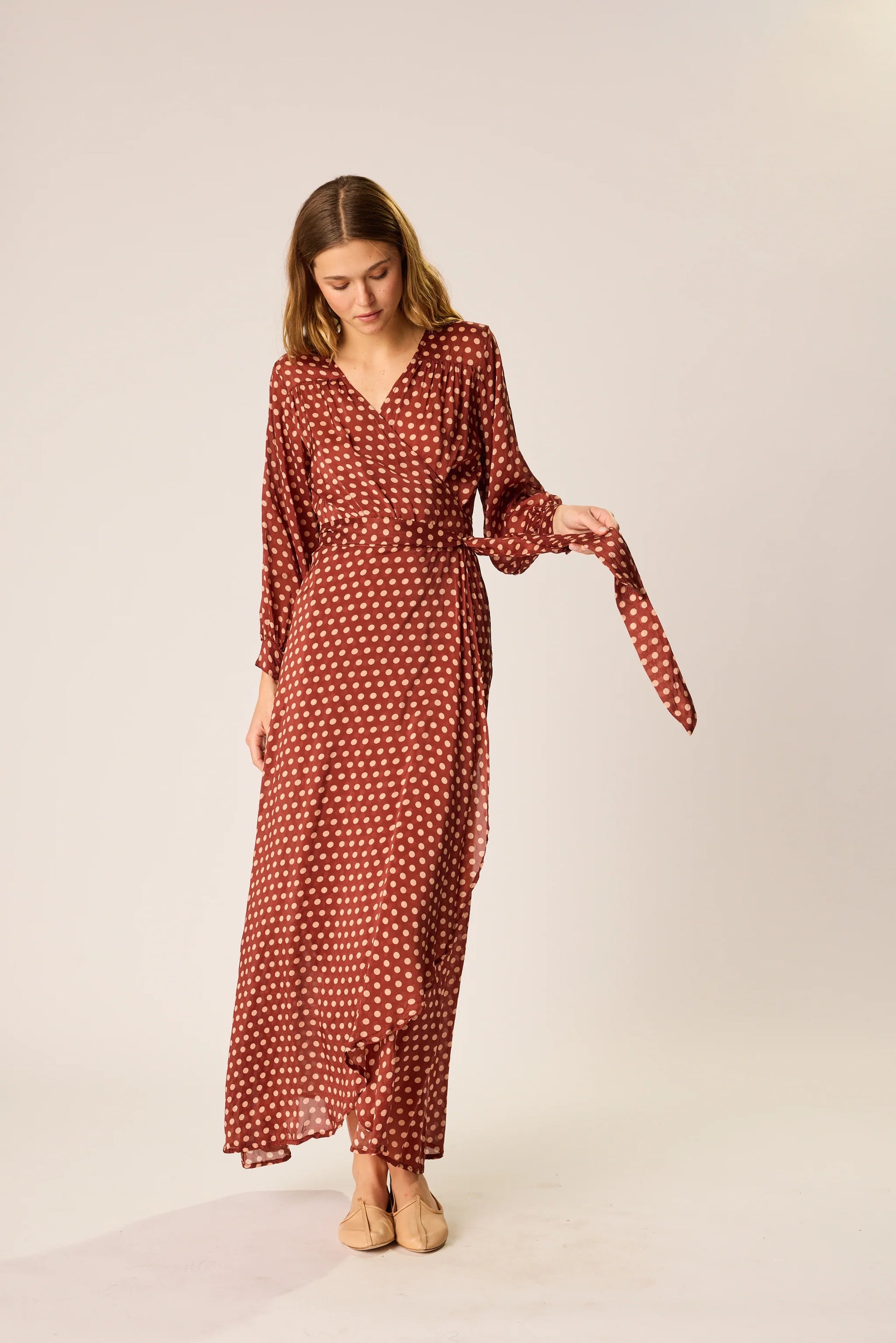 Natalie Martin Kate Long Sleeve Maxi - Polka Dot Cappuccino