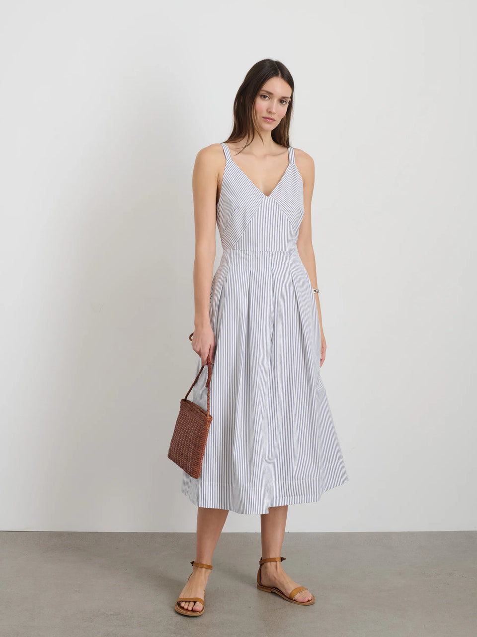 Alex Mill Abby Stripe Dress In Cotton Poplin - White/Blue Stripe
