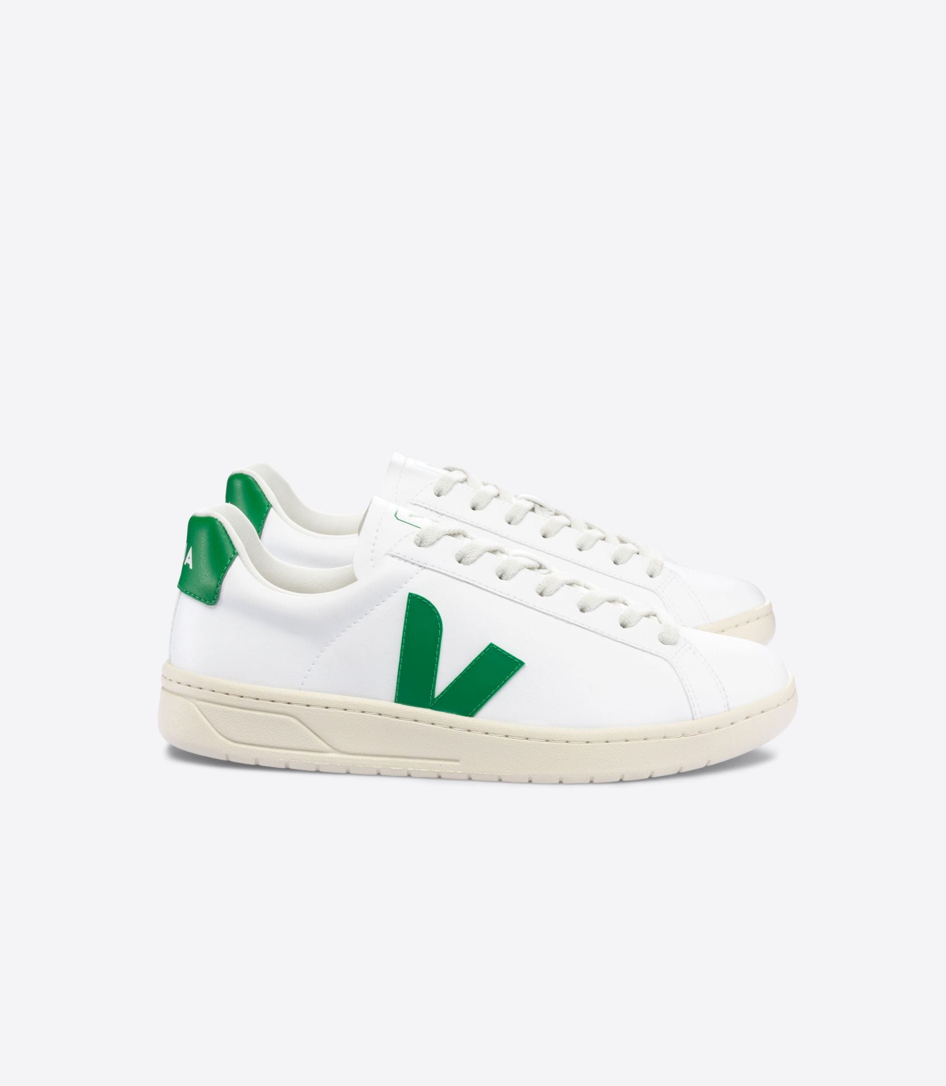 Veja Men's URCA CWL White Emeraude