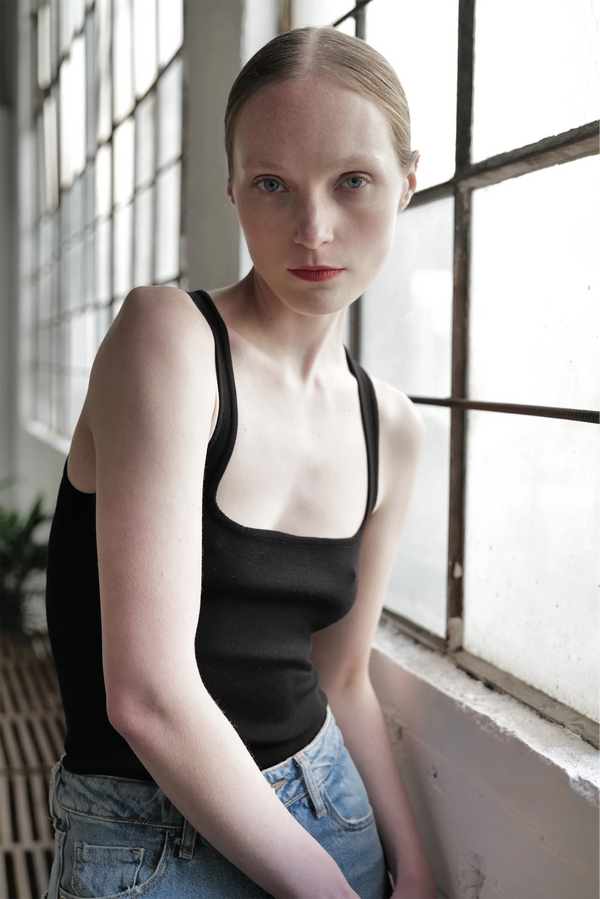 Le Superbe Snatched Square Tank - Black