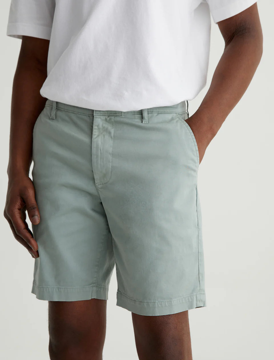 AG Wanderer Short Slim Trouser Short - Sulfur Matcha Latte