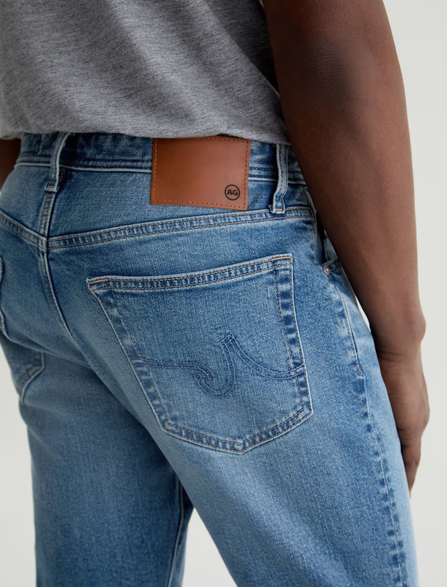 AG Everett Jean Slim Straight - Chaparral
