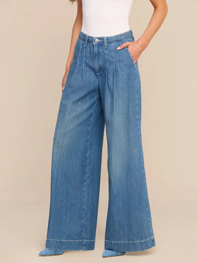 L'Agence Jayani Pleated Wide-Leg Jean - Saratoga