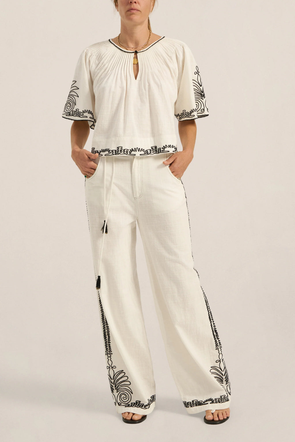 Ilio Nema Calliope Dori Embroidery Top