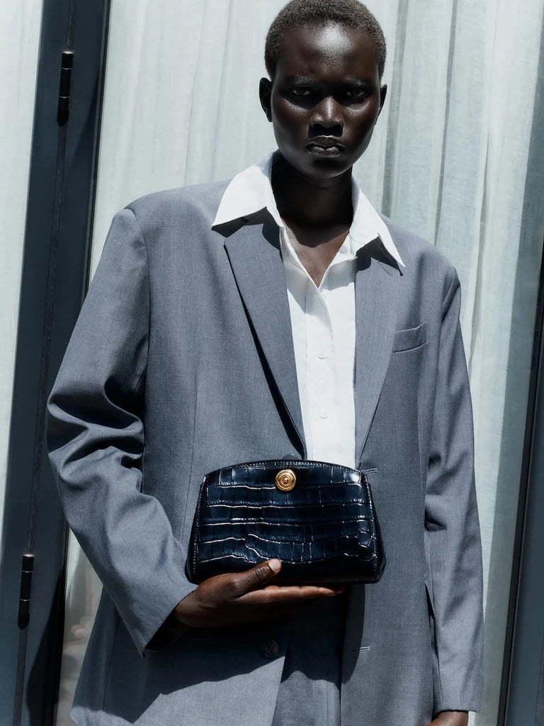 Liffner Pushlock Clutch - Croc Embossed Black