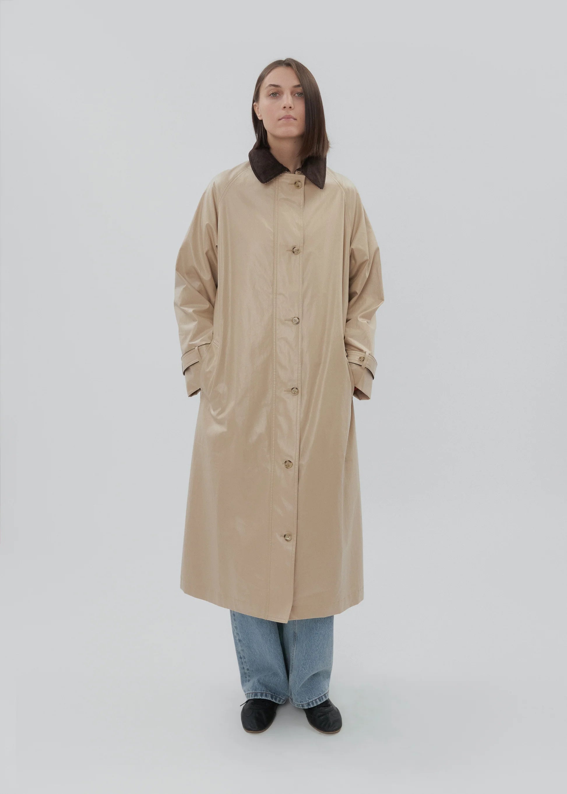 Still Here Kent Trench Coat in Khaki