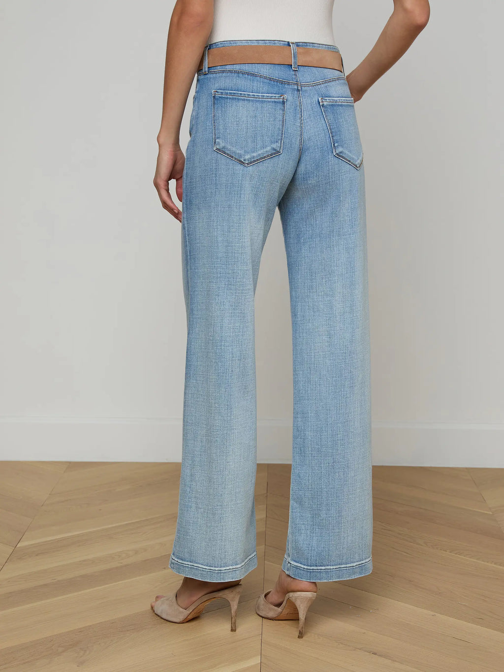 L'Agence Joanne Low-Rise Wide-Leg Jean - Dry Ice