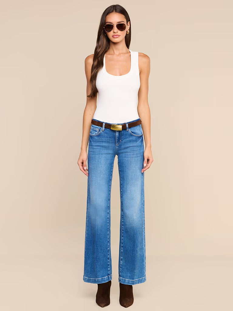 L'Agence Joanne Low-Rise Wide-Leg Jean - Salinas