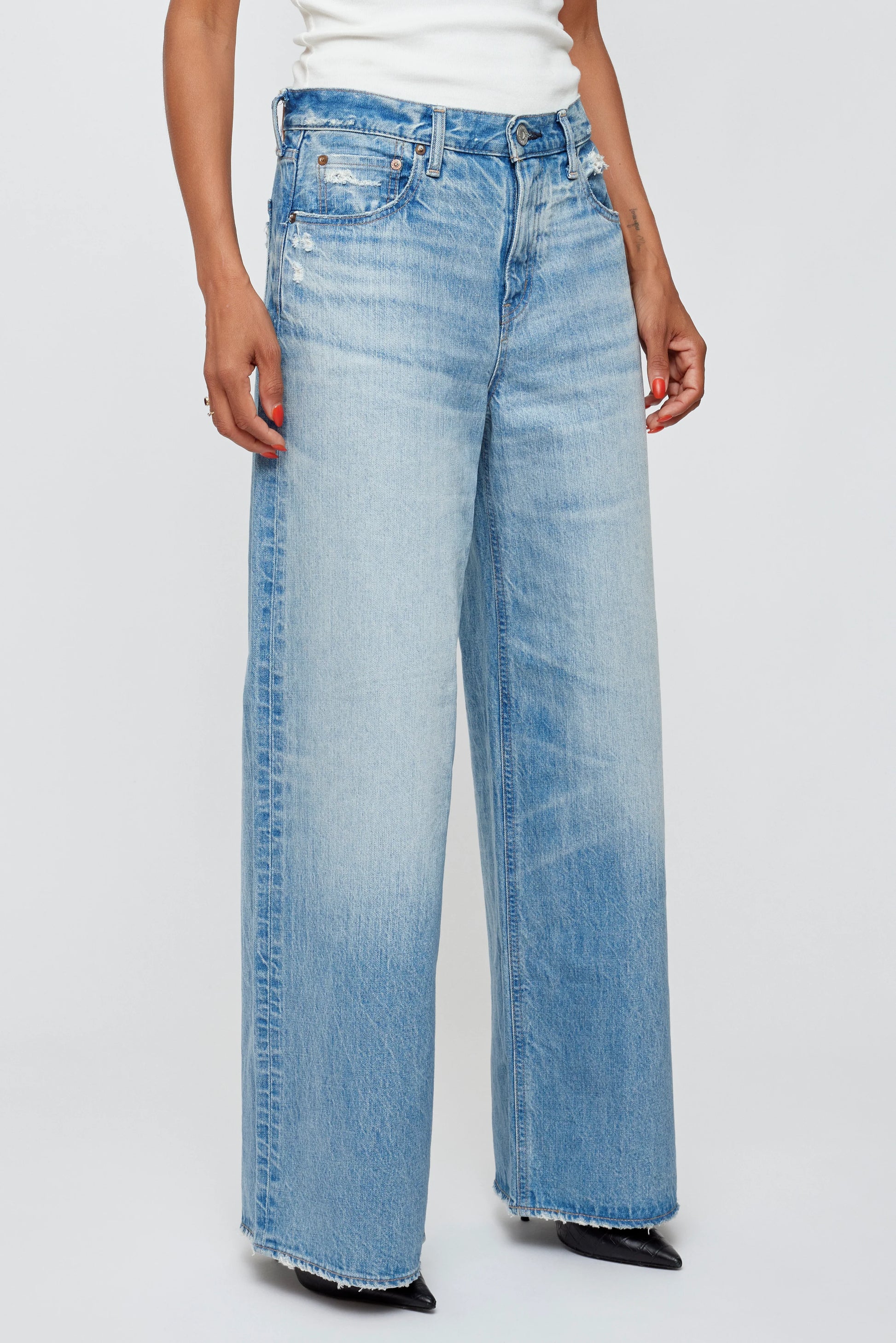 Moussy Lowell Super Wide Jeans - Light Blue