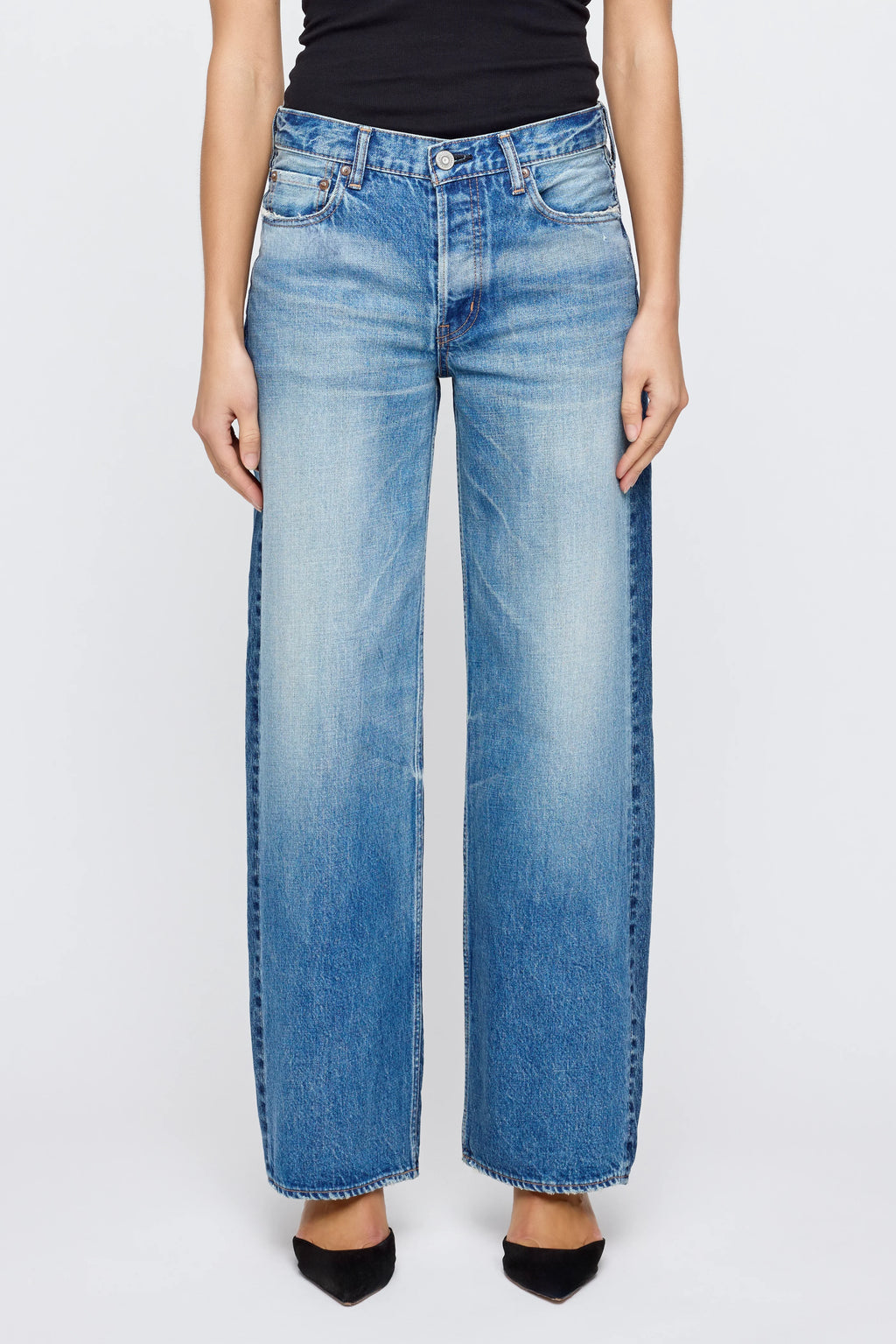 Moussy Loose Straight - Phillipston