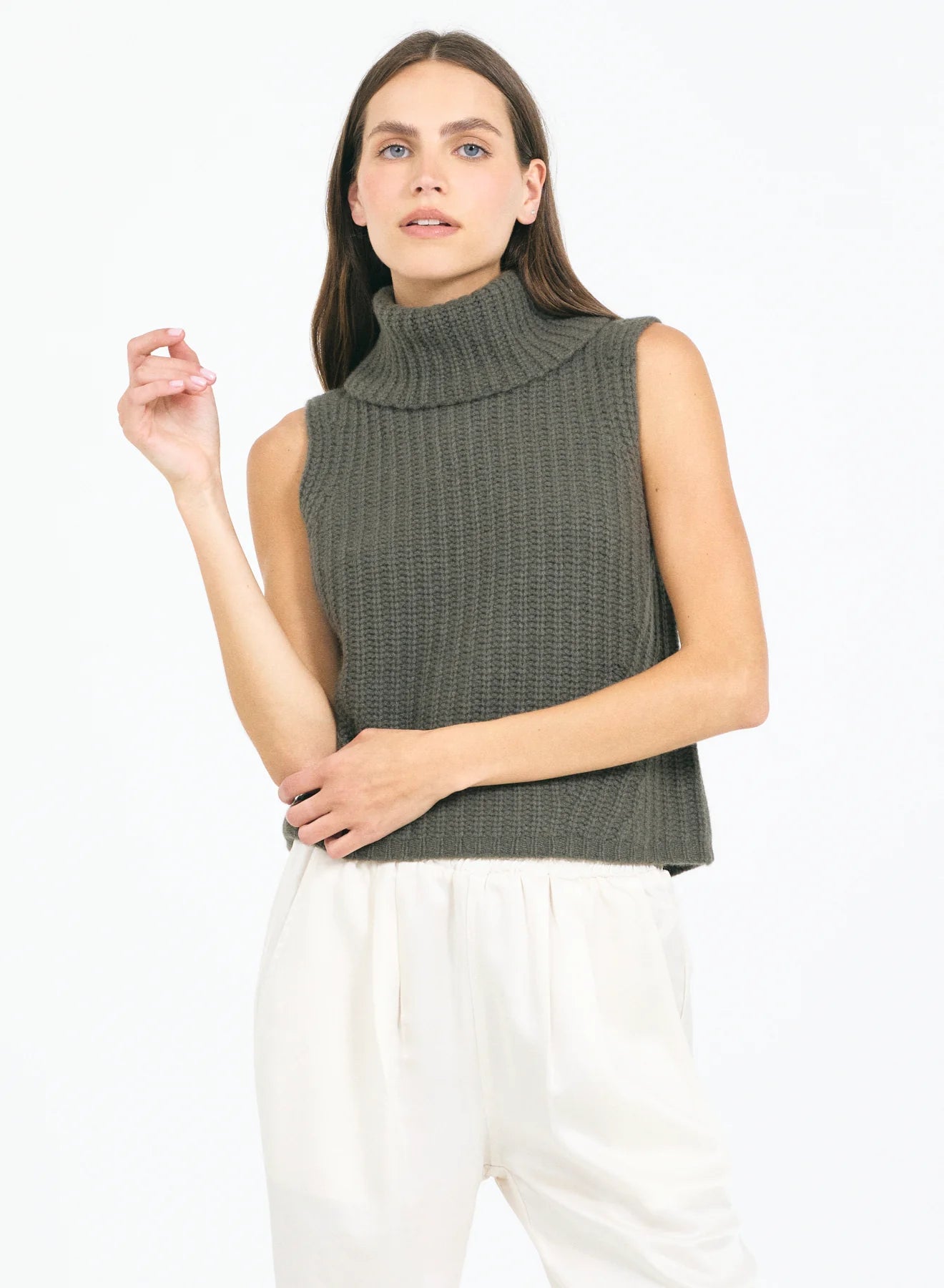 One Grey Day Polly Cashmere Vest - Fir