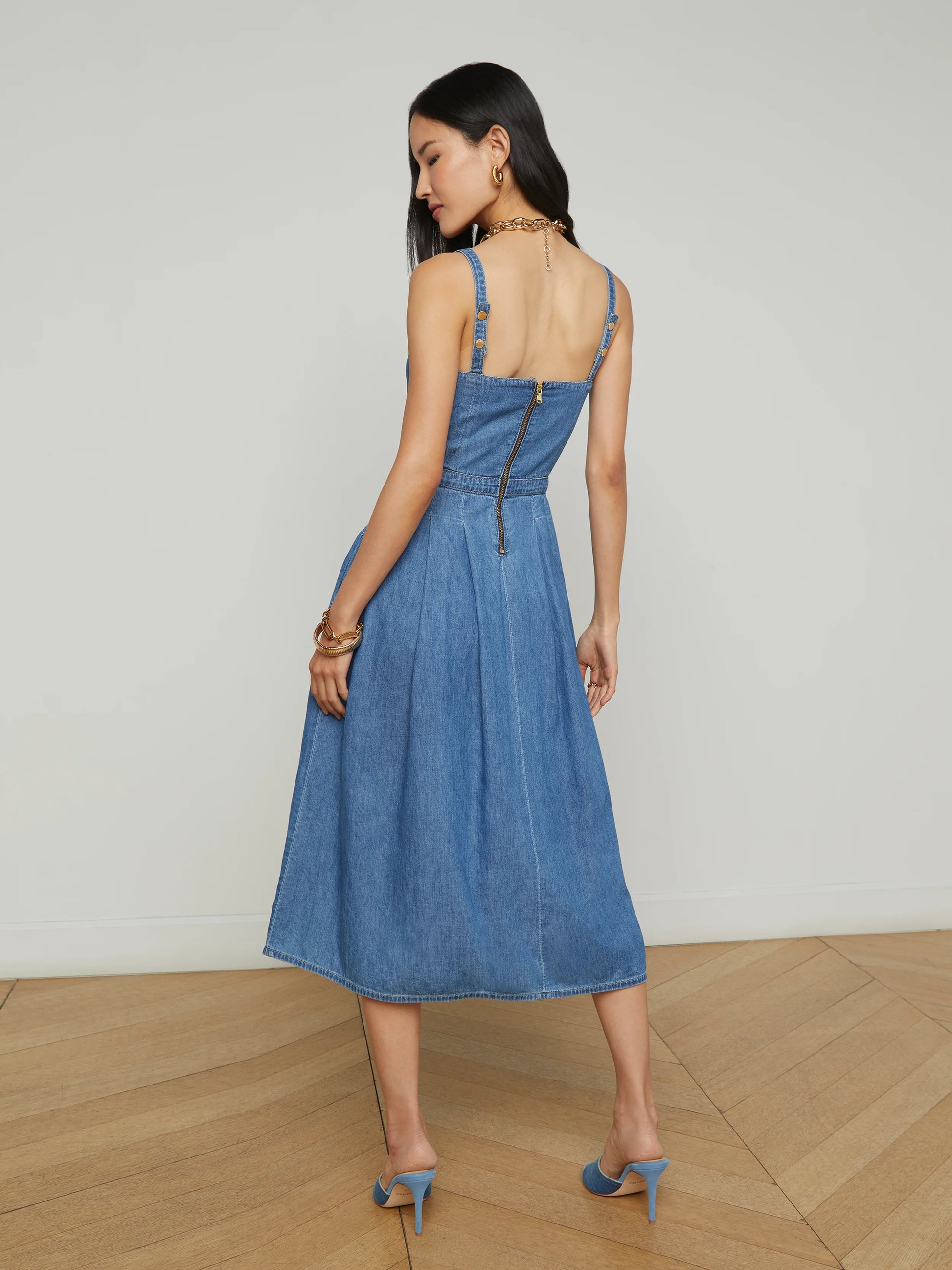 L'AGENCE Esmeralda Chambray Dress In Stokes L'AGENCE Esmeralda Chambray Dress In Stokes