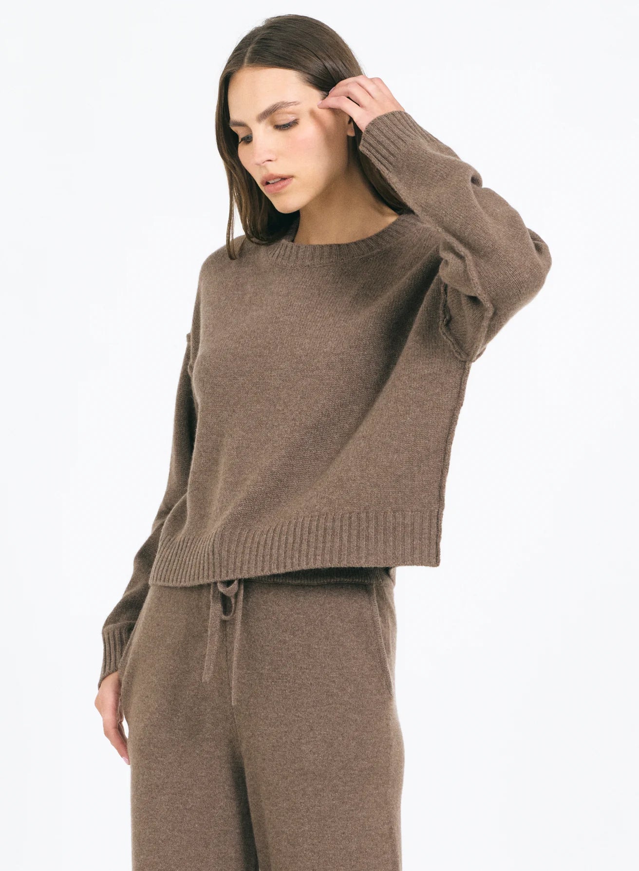 One Grey Day Annika Cashmere Crewneck - Husk