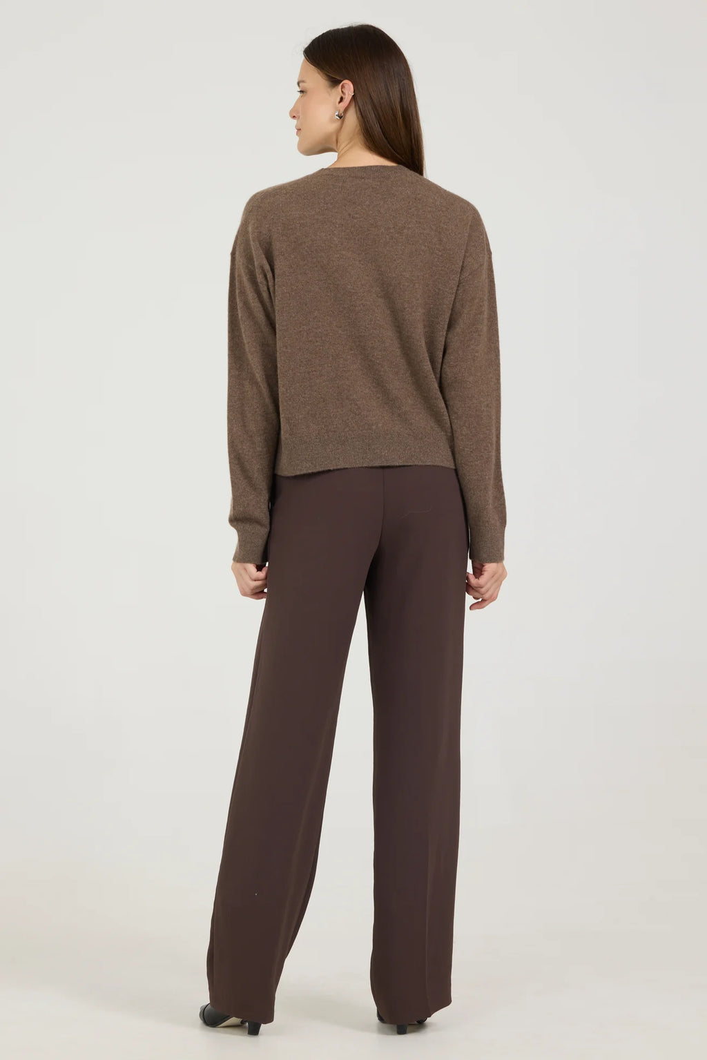 One Grey Day Bryn Cashmere Crewneck - Husk