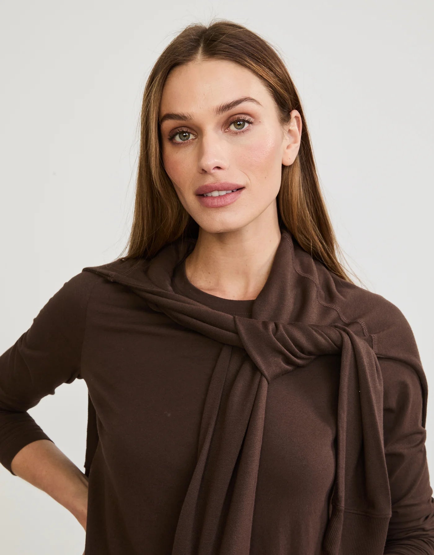 Maison Wheat Austin Long Sleeve Tee - Espresso