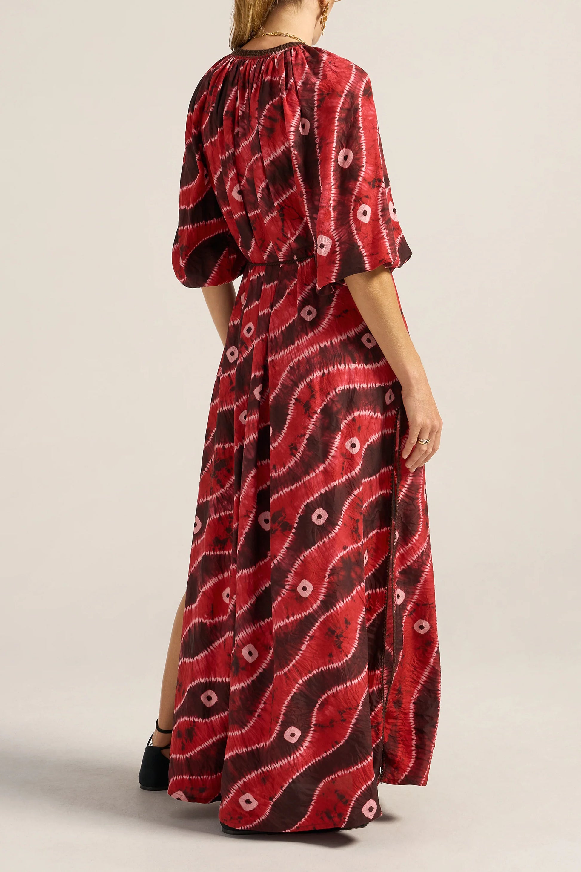 Ilio Nema Olive Hand Dyed Silk Caftan - Red Tie-Dye