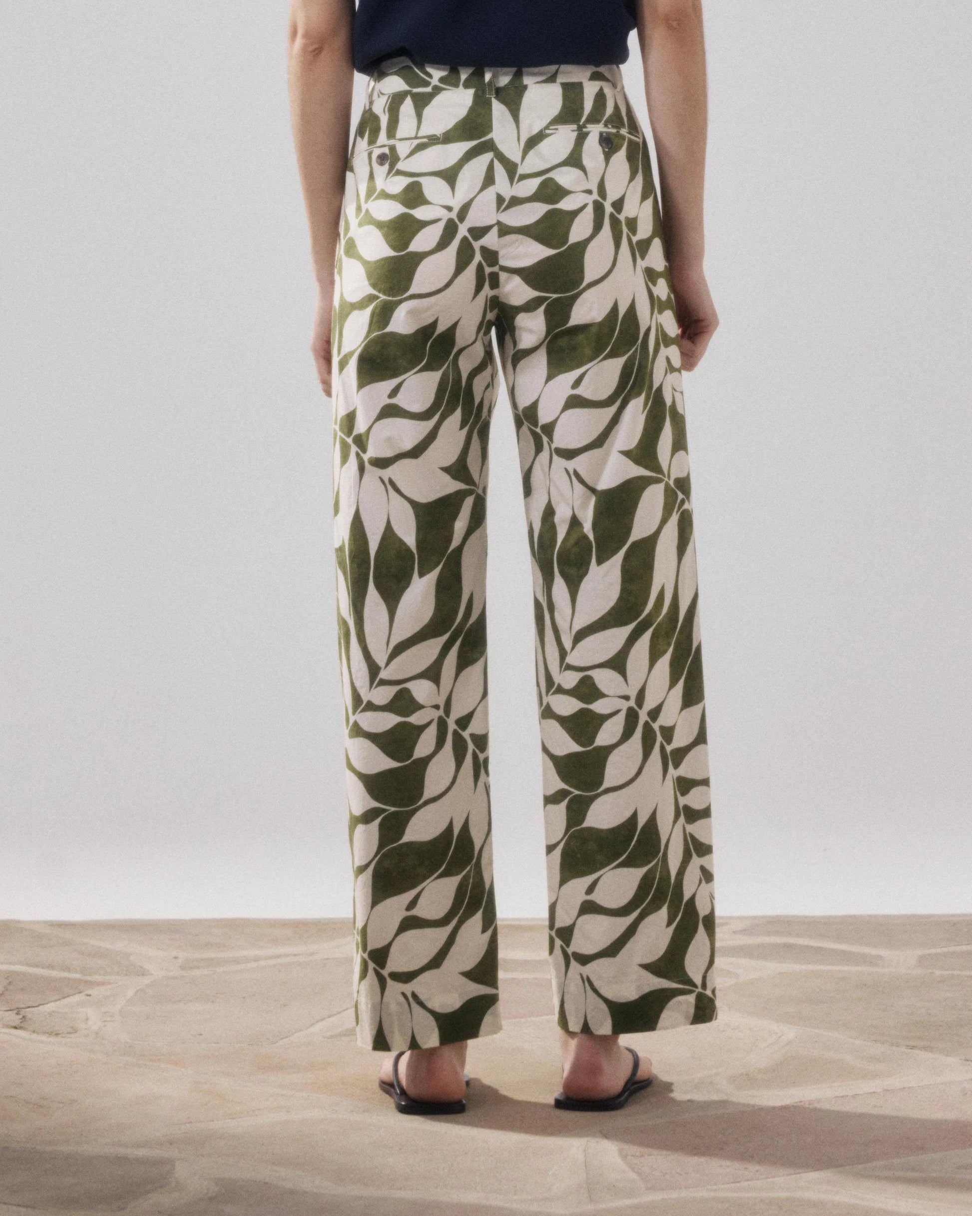 Hartford Perf Pants - White & Khaki