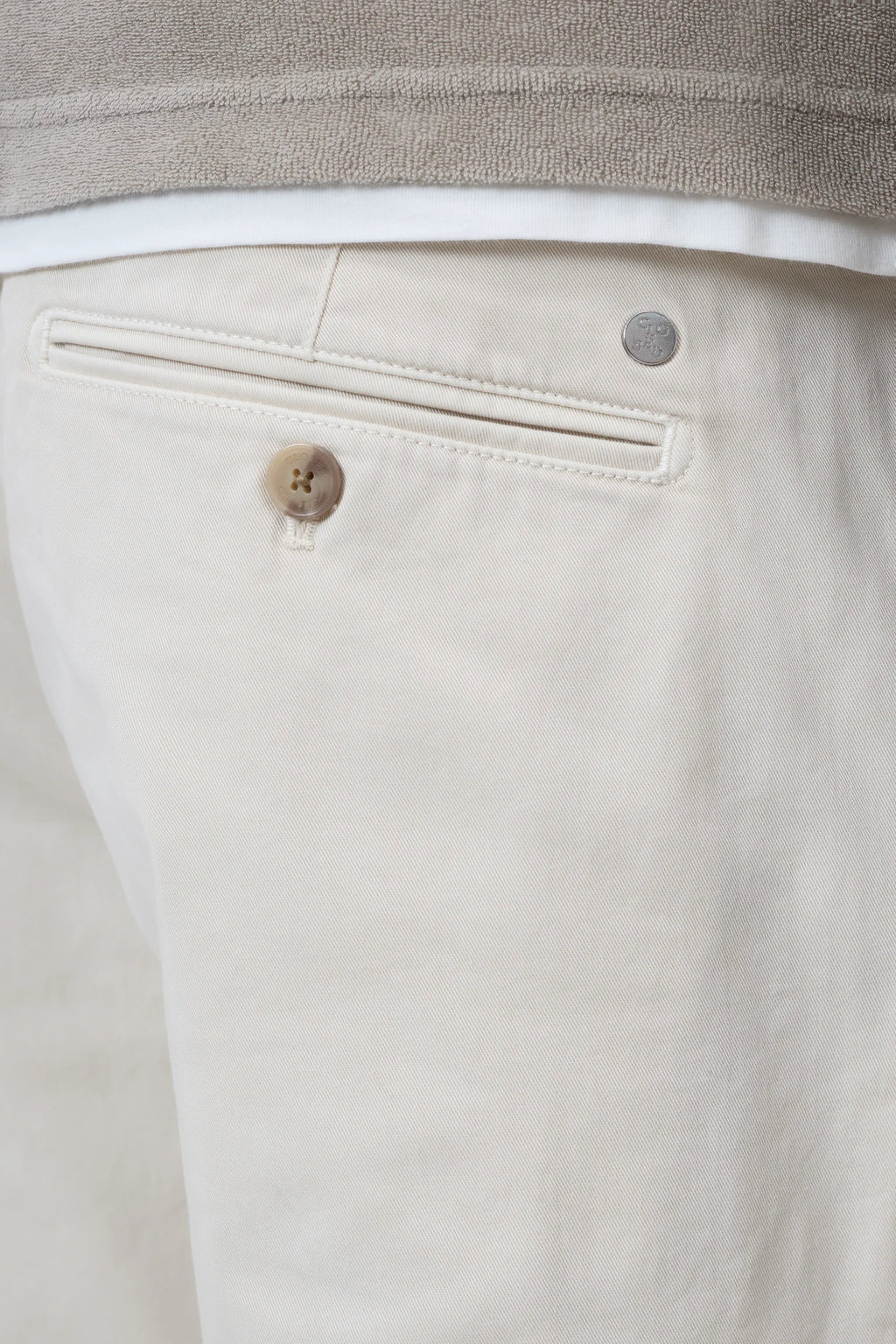 Closed Chino Shorts - Whipped Cream