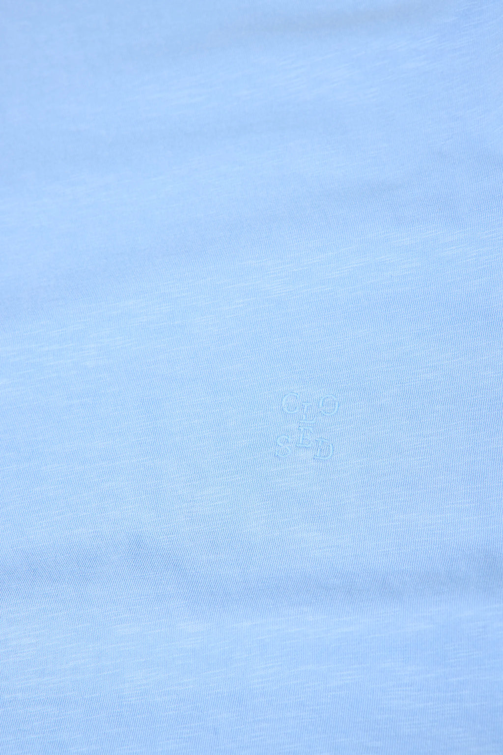 Closed T-shirt  - Sky Blue