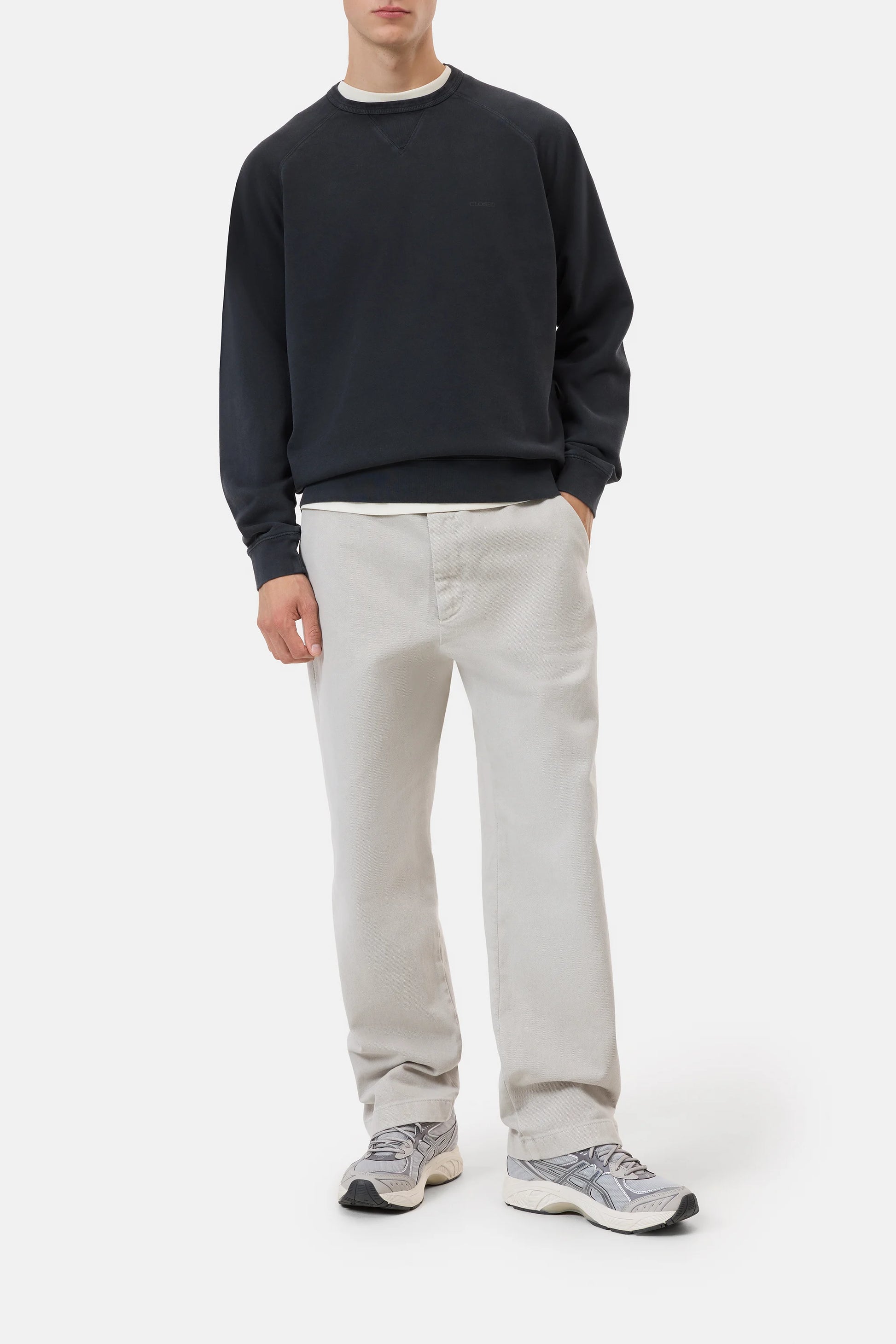Closed Organic Cotton Raglan Sweatshirt - Black