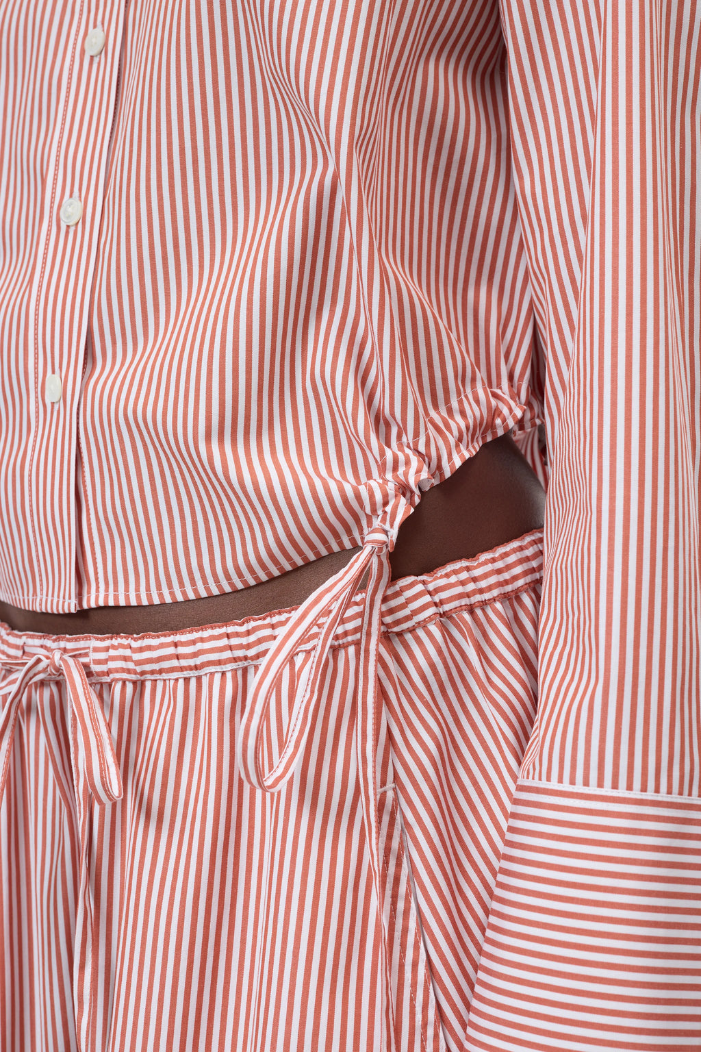 Closed Gathered Shirt