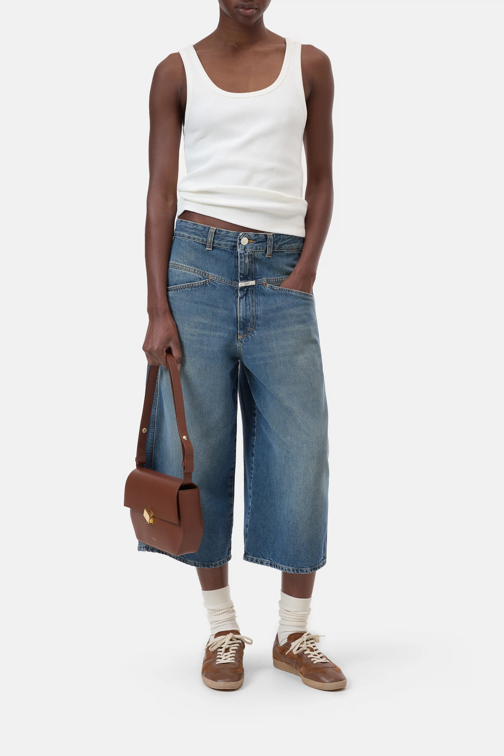 Closed Tank Top - Ivory