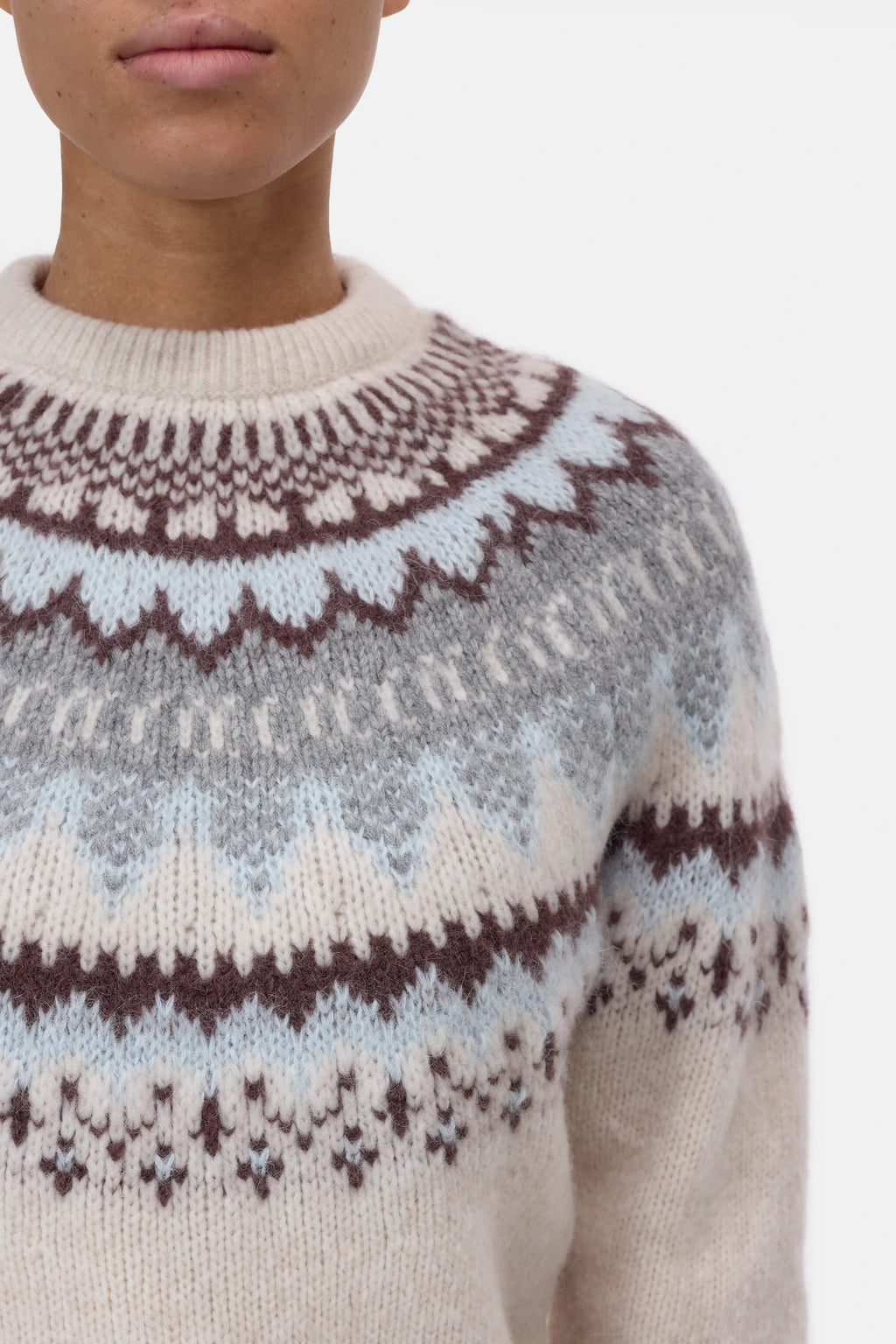 Closed Pullover - Cloud Cream