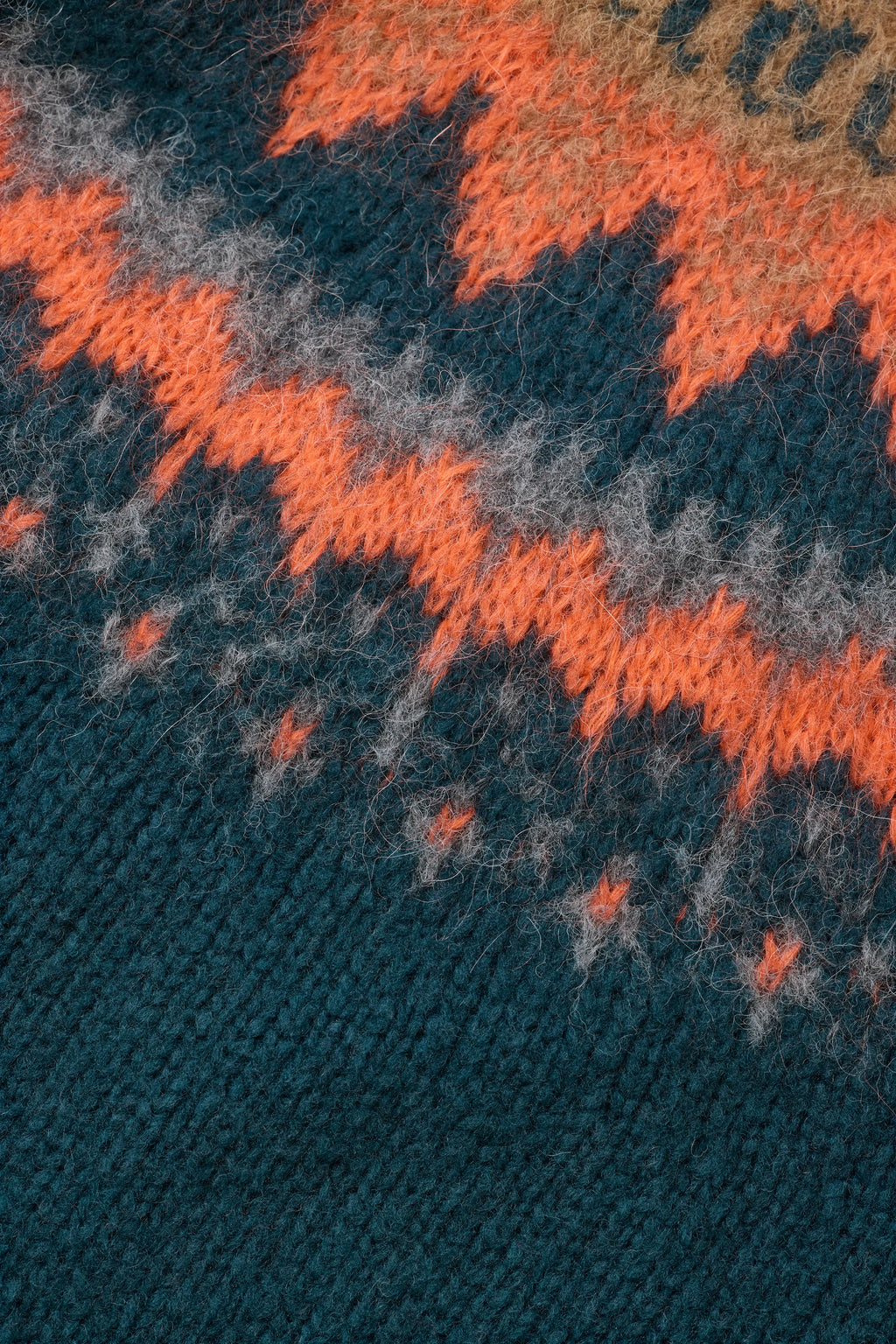 Closed Pullover - Shadow Green