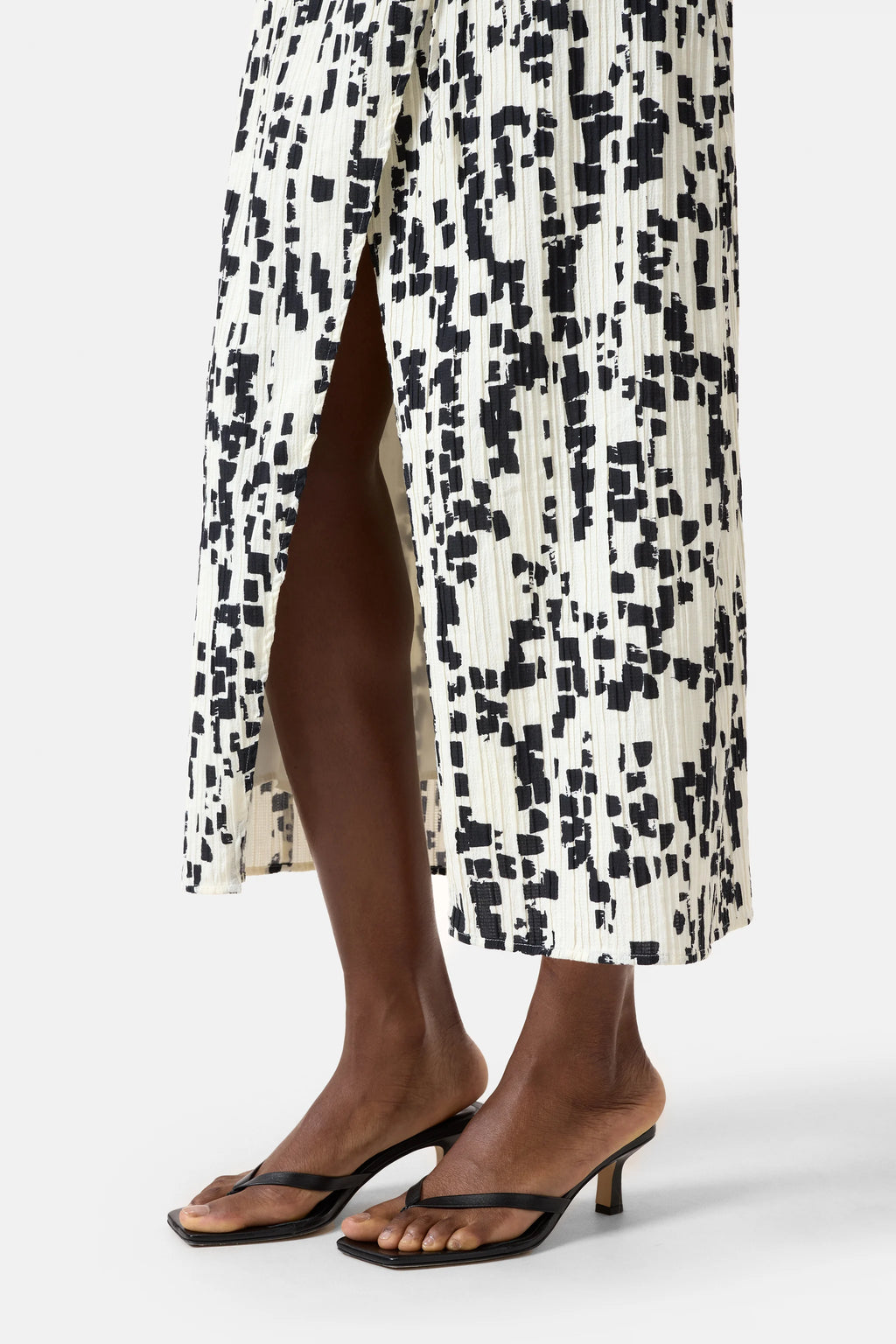 Closed Wrap Dress with Graphic Print