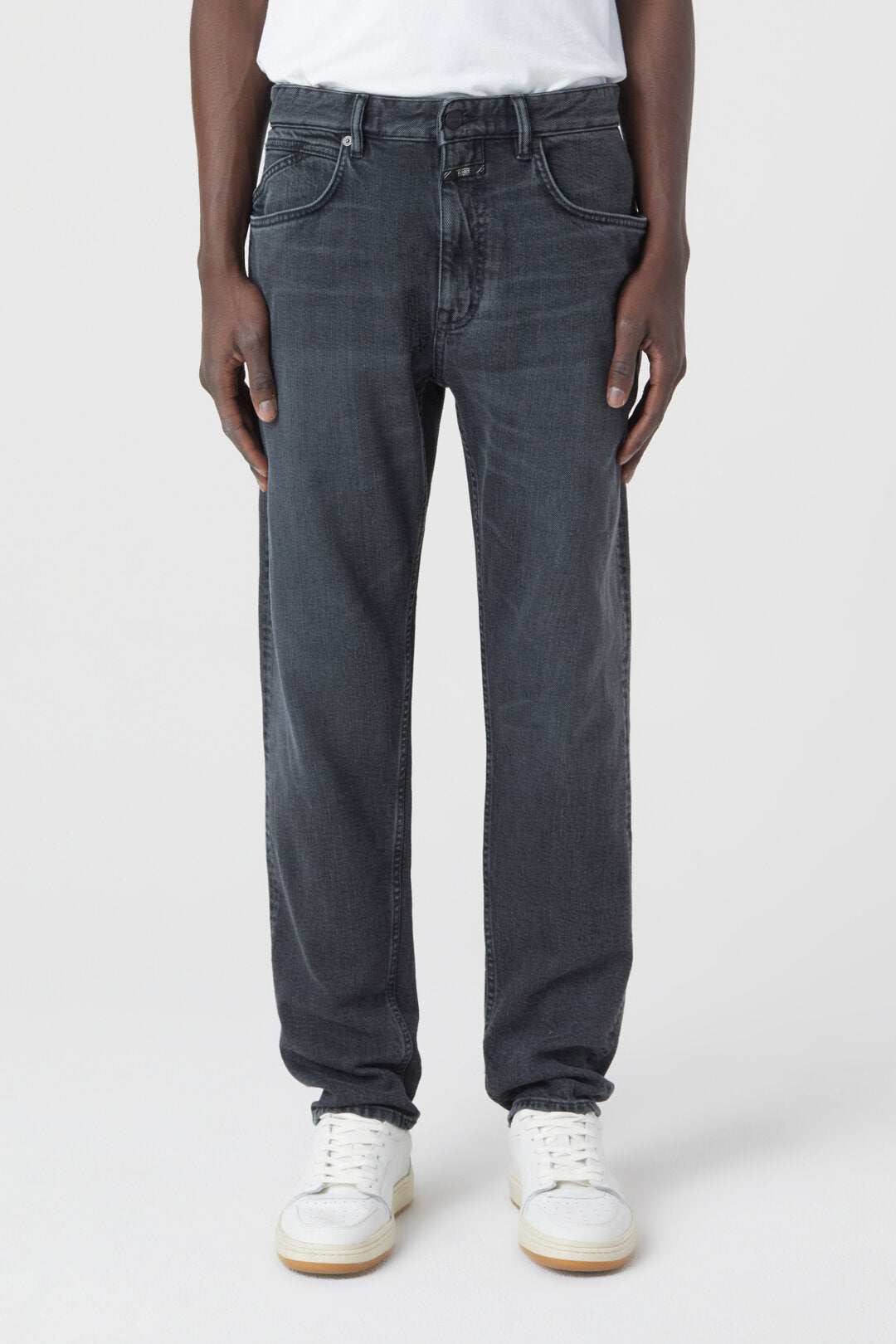Closed Denim Style Cooper Tapered - Dark Grey