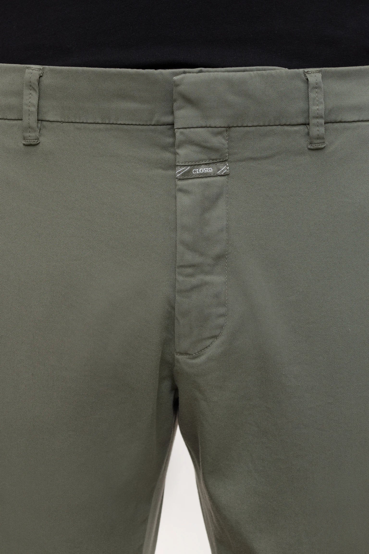 Closed Clifton True  - Olive Green