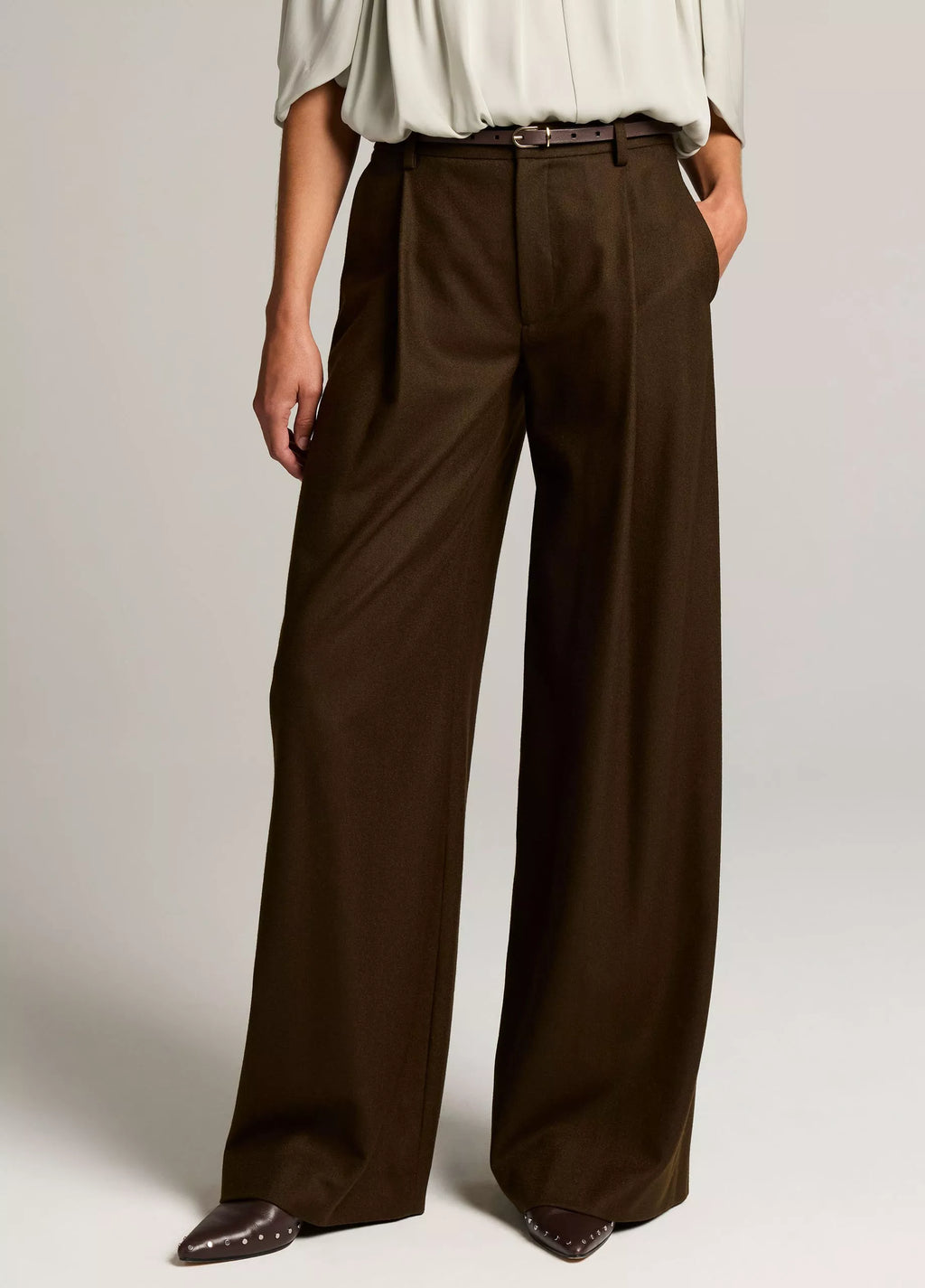Vince Camille Wide Leg Wool Pant - Pinewood