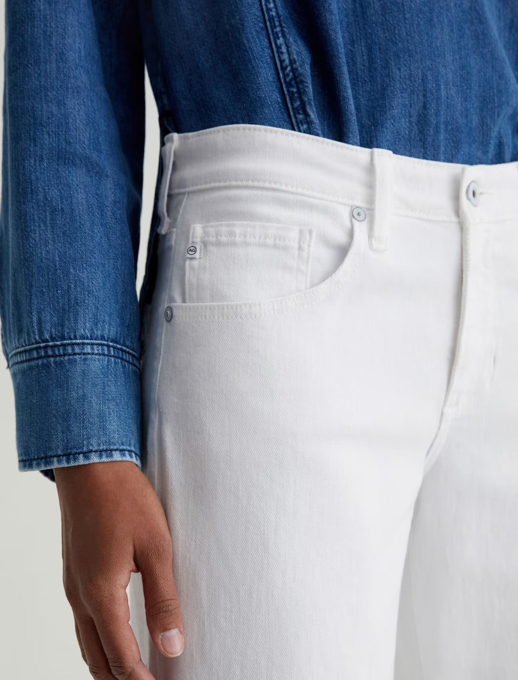 AG Adria Jean - Gallery White