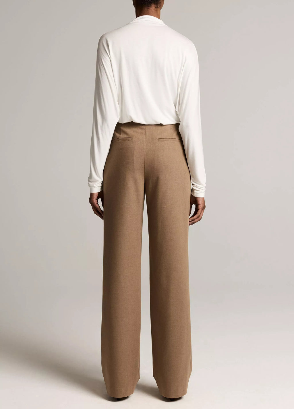 Vince Elsa Fine Suiting High-Rise Straight-Leg Trouser - Canyon