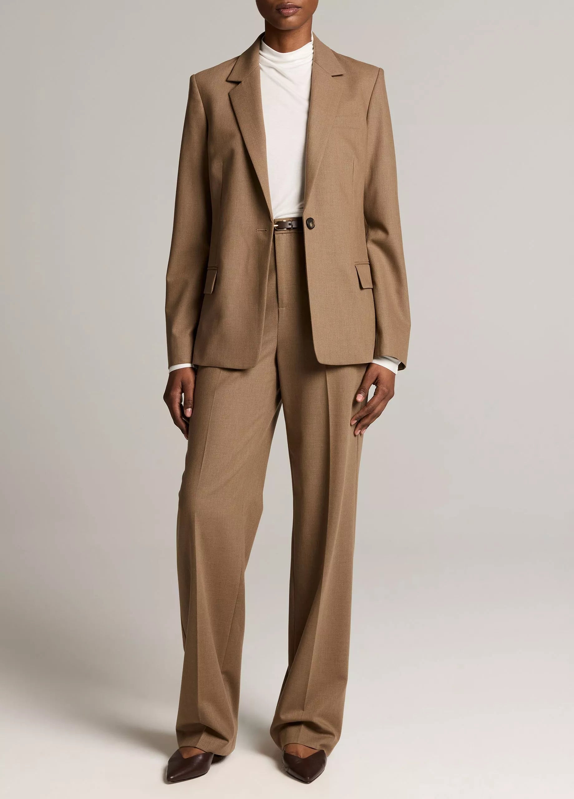Vince Elsa Fine Suiting High-Rise Straight-Leg Trouser - Canyon