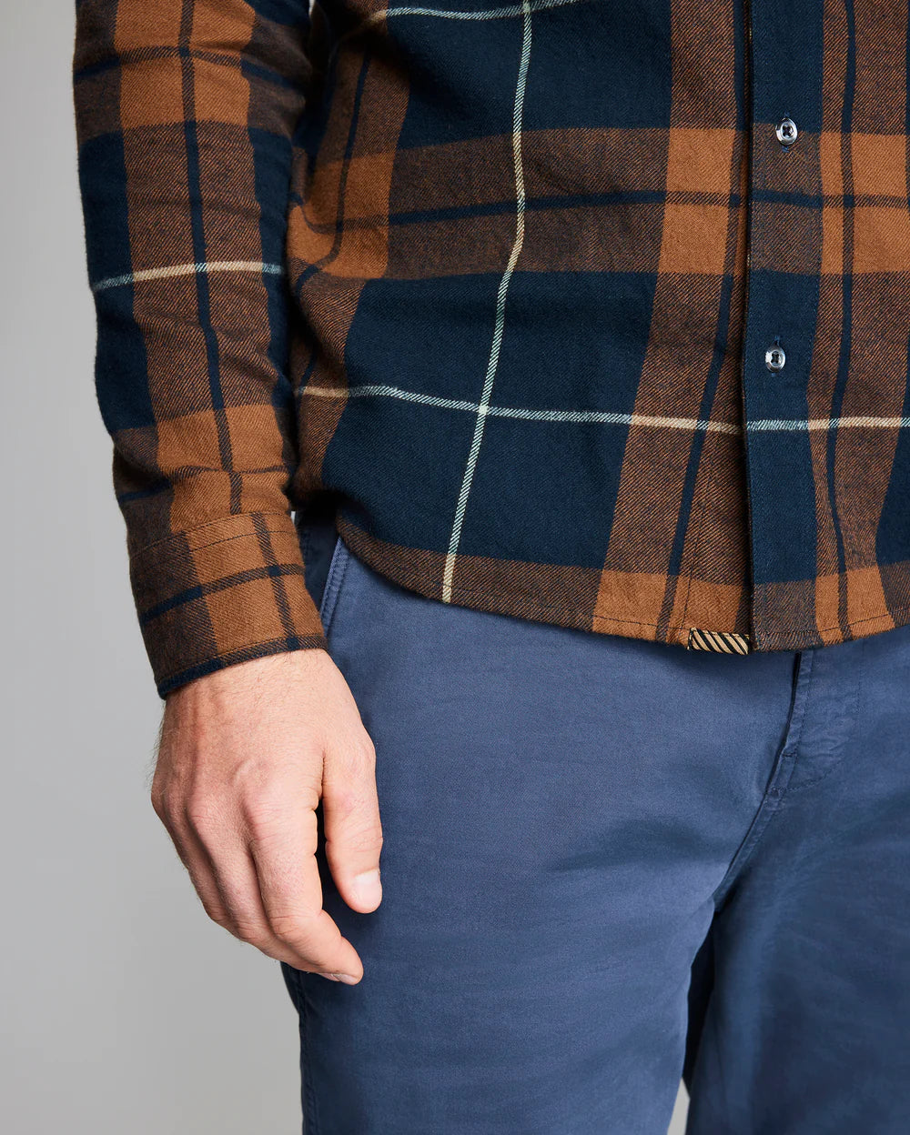 Billy Reid Brushed Bold Plaid Tuscumbia Shirt Button-Down - Carbon Blue Multi