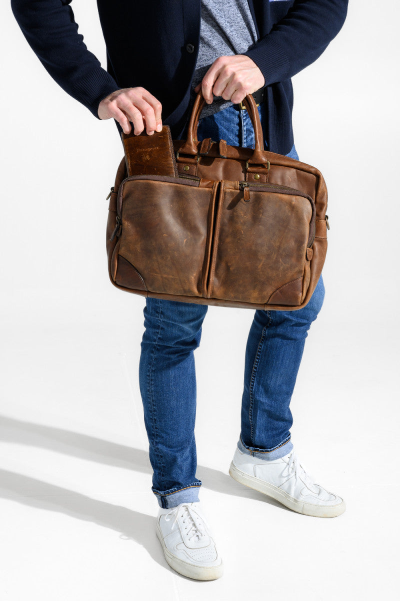 Moore & Giles Haythe Commuter in Baldwin Oak