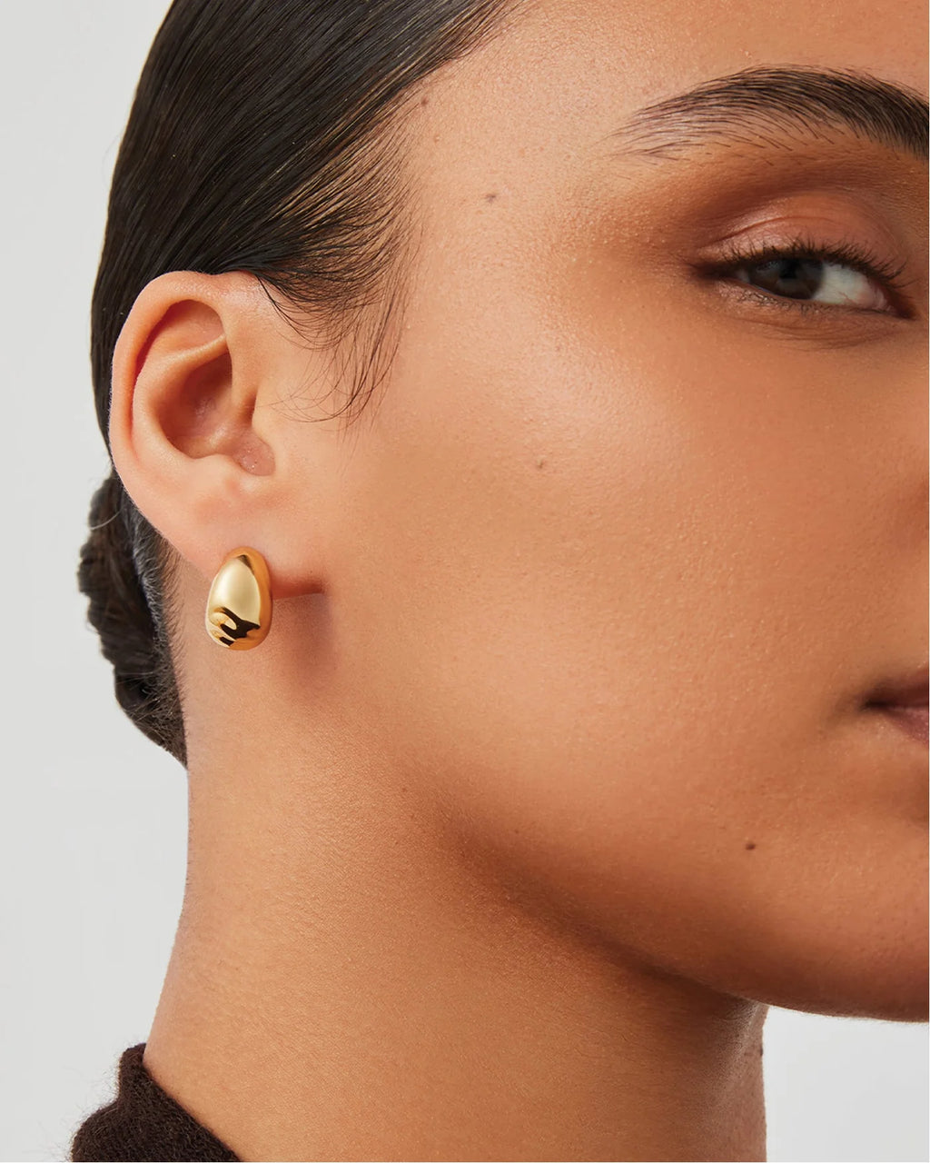 Jenny Bird Small Nelle Hoops - Gold