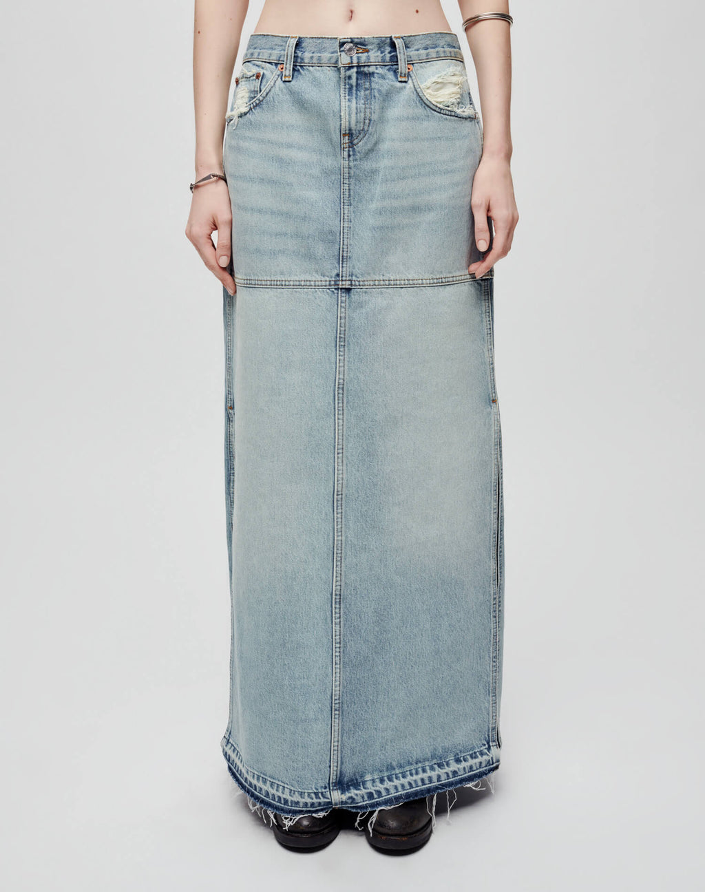 RE/DONE Mid Rise split Skirt in Ripped Tide