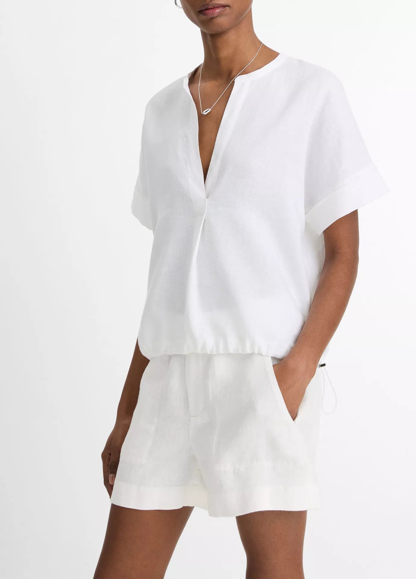 Vince  Linen Drawcord-Hem Blouse - Optic White