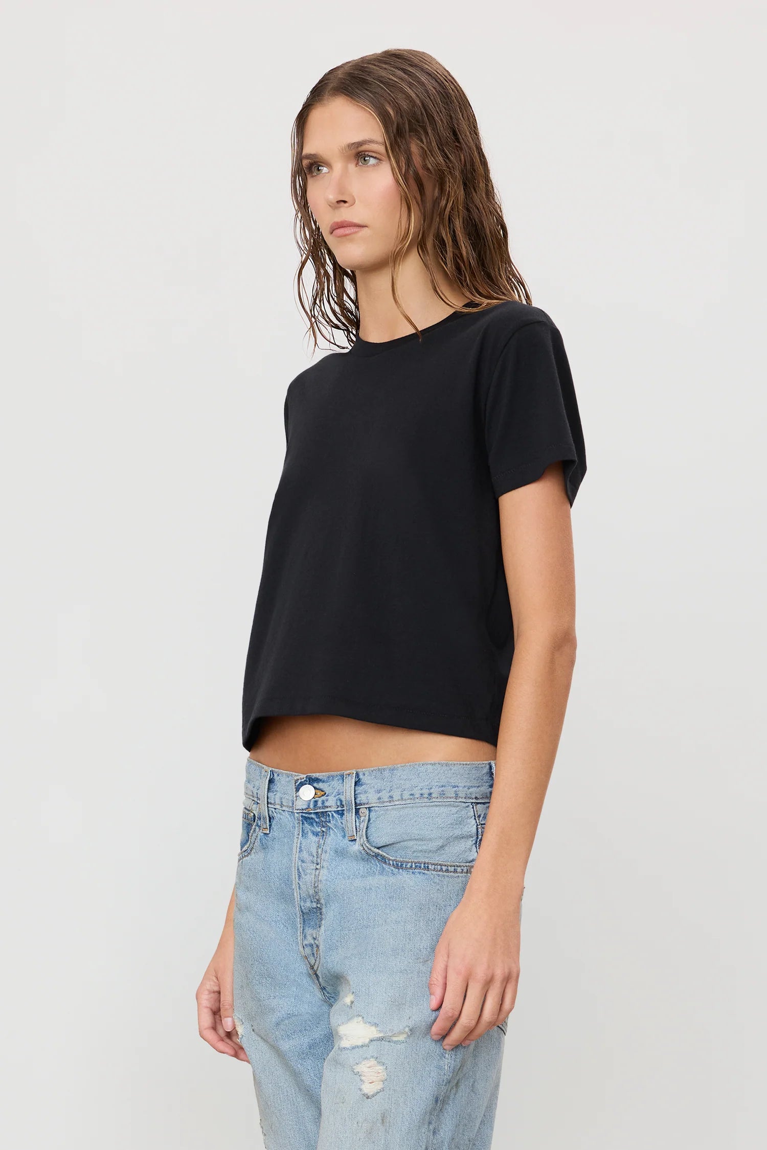 ÉTERNE Short Sleeve Boxy Tee  - Black