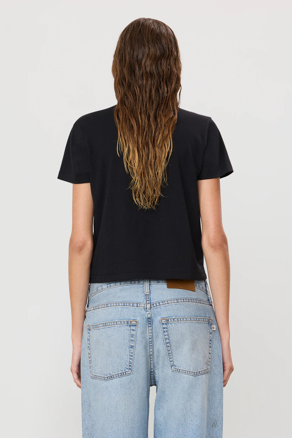 ÉTERNE Short Sleeve Boxy Tee  - Black