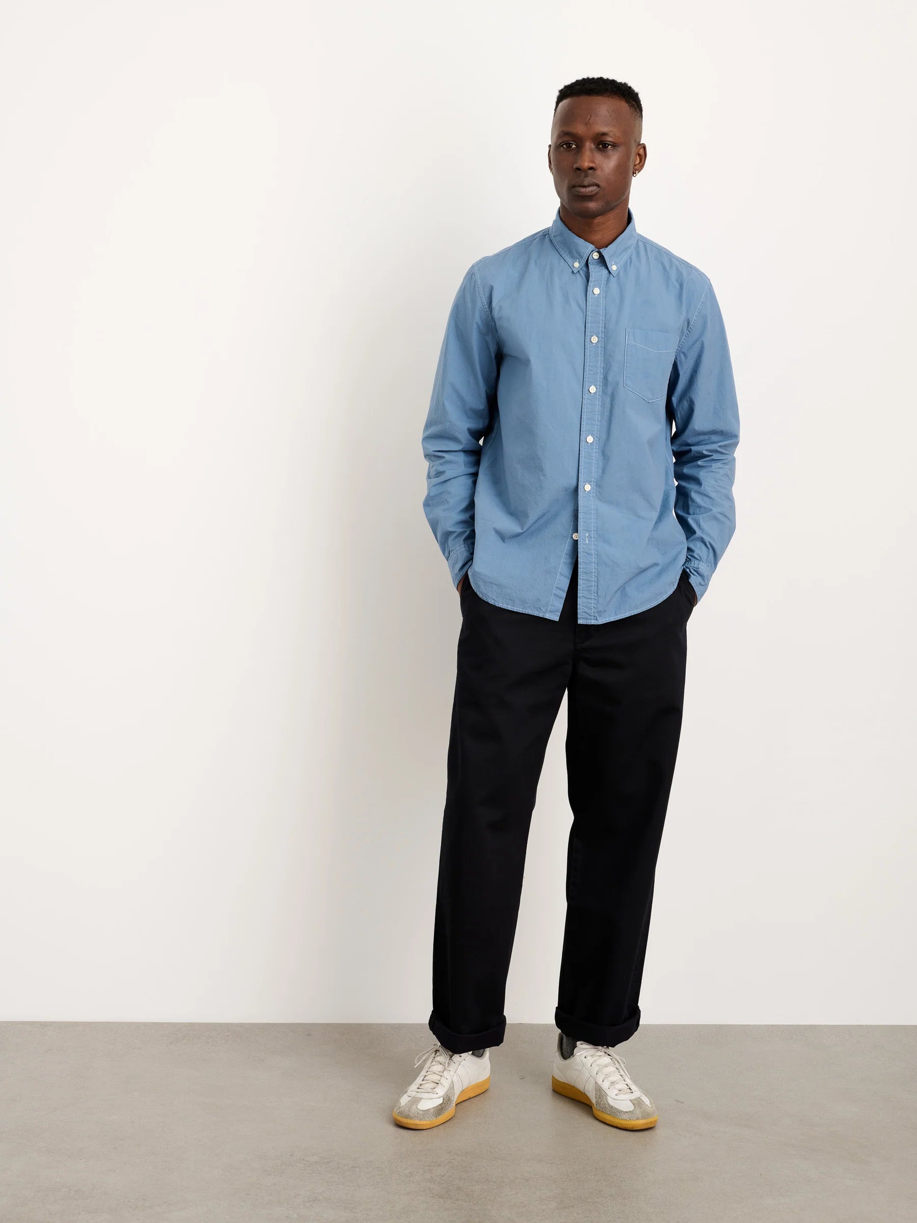 Alex Mill Mill Shirt In Cotton Poplin- Faded Dalft Blue