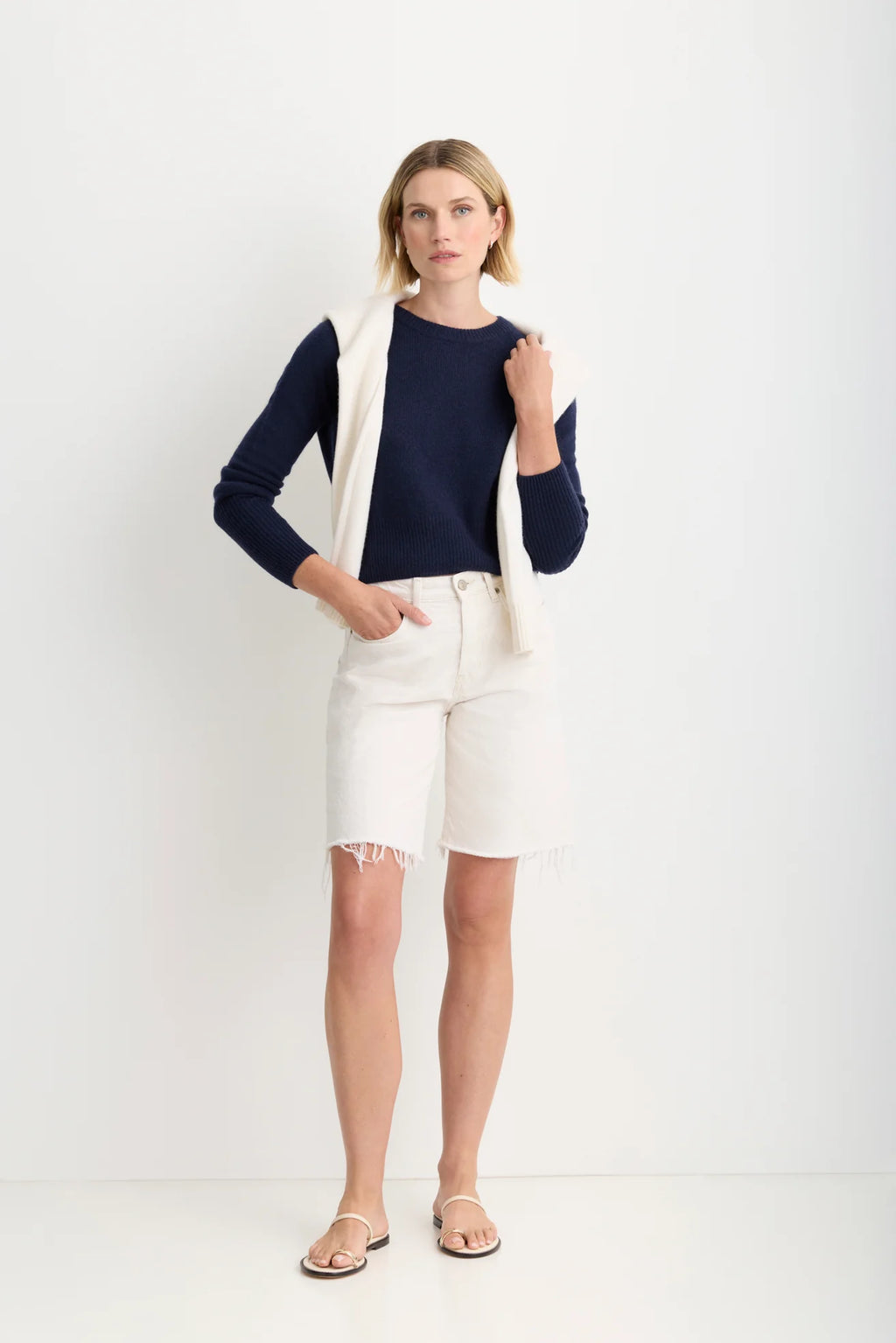 One Grey Day Blakely Cashmere Crewneck - Navy