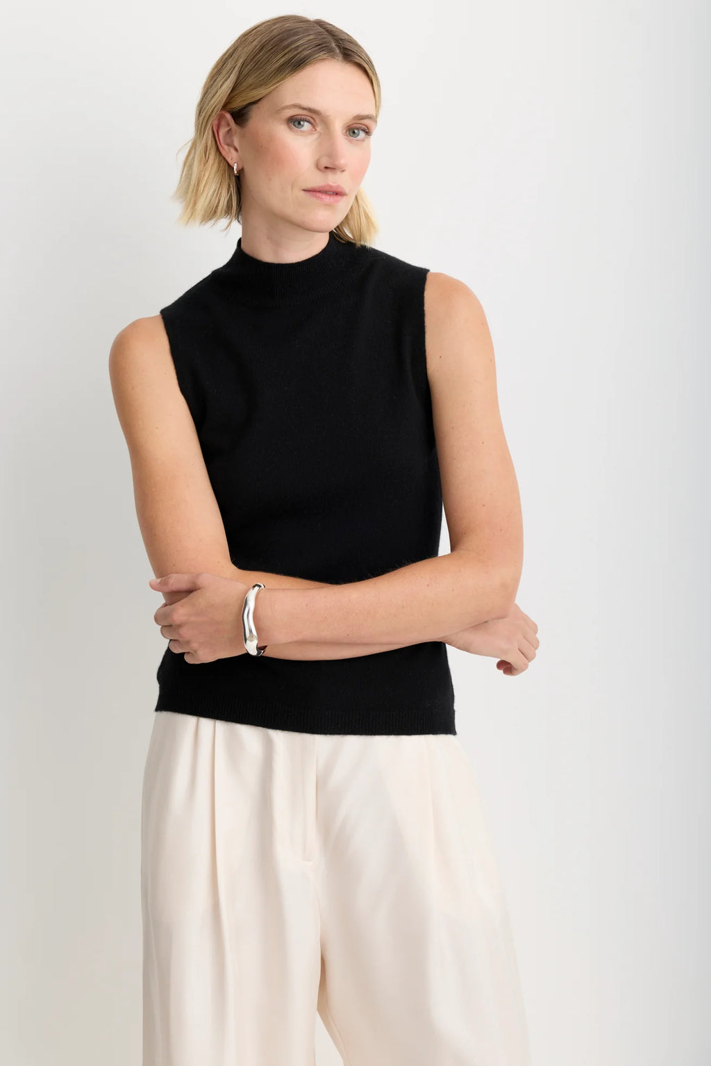 One Grey Day Amari Cashmere Tank - Black