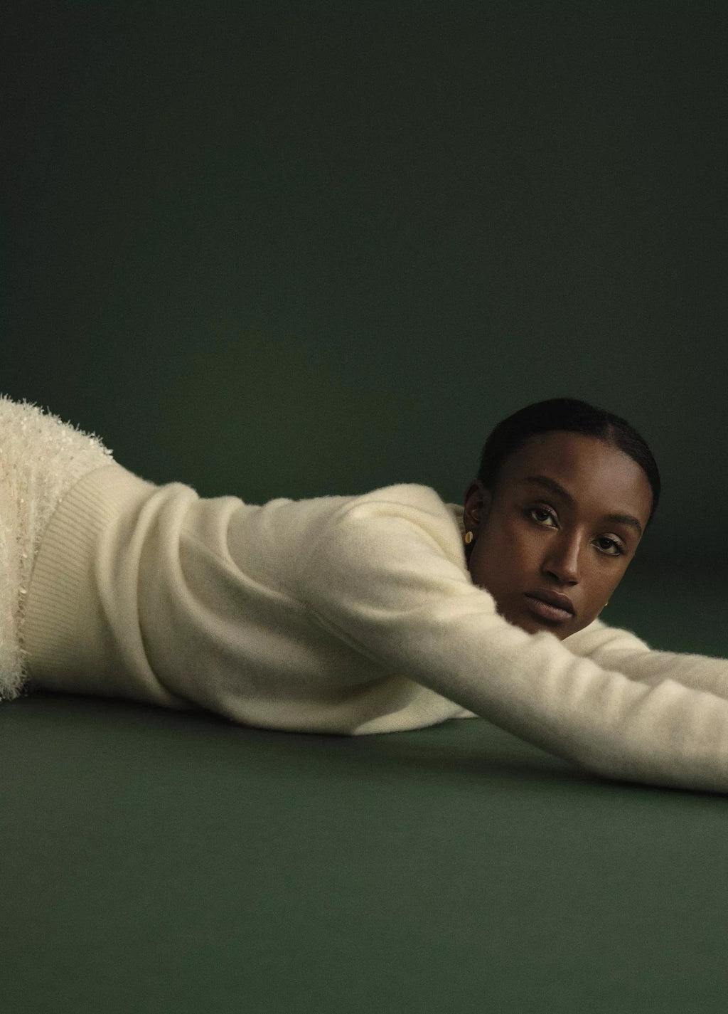 Vince Plush Cashmere Crew Neck Sweater - Off White