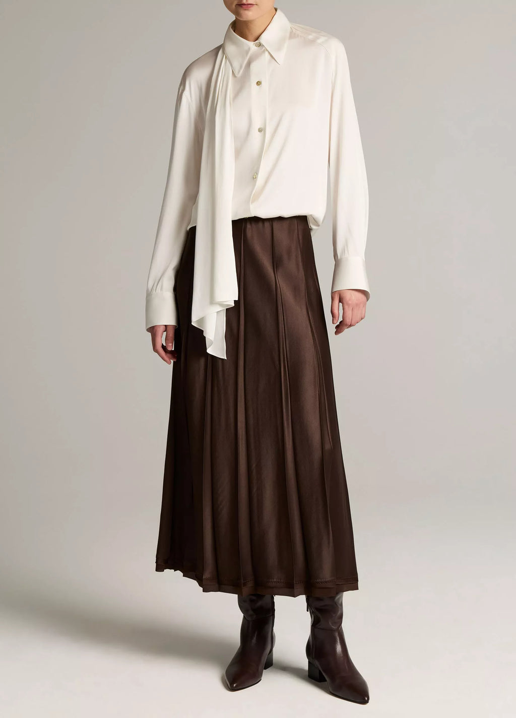 Vince Raw Edge Satin Skirt - Pinewood