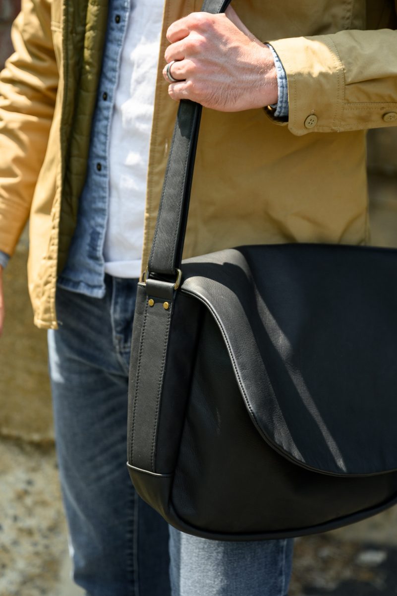 Moore and Giles Reclaimed Messenger Bag - Heirloom Black