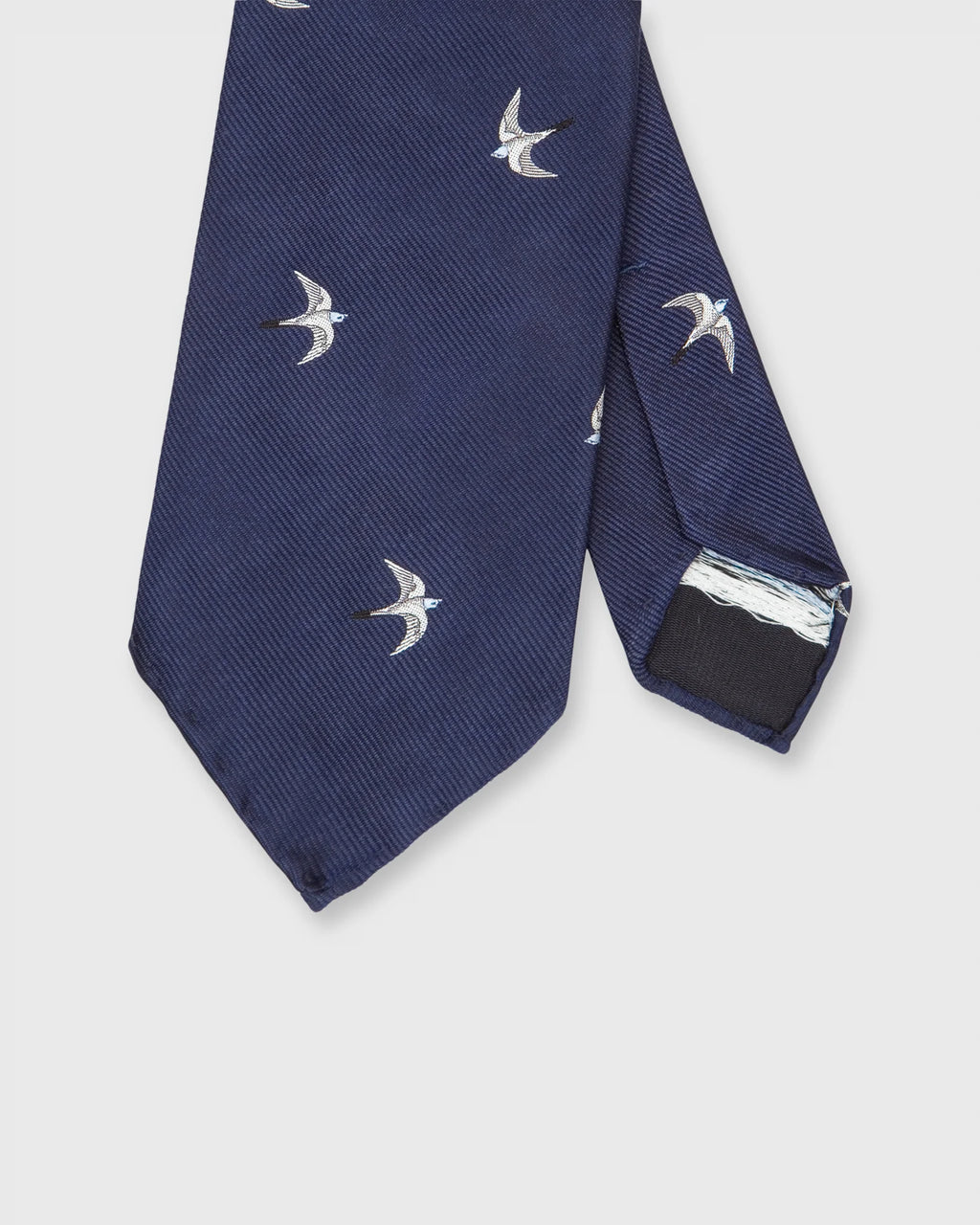 Sid Mashburn Silk Club Tie in Navy/White/Sky Swallow